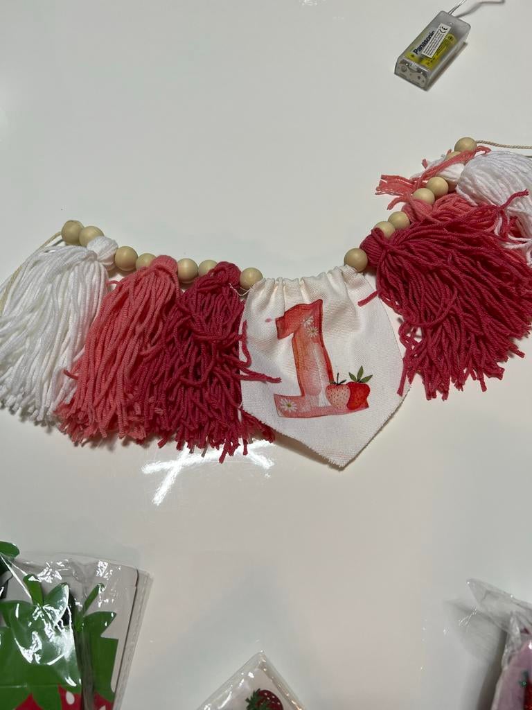 Verjaardag decoratie aardbei thema, Ophalen of Verzenden, Nieuw, Versiering, Verjaardag