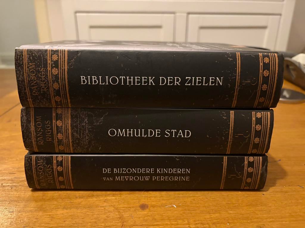 Miss Peregrine deel 1 t/m 3 - NL, Boeken, Ophalen of Verzenden, Zo goed als nieuw