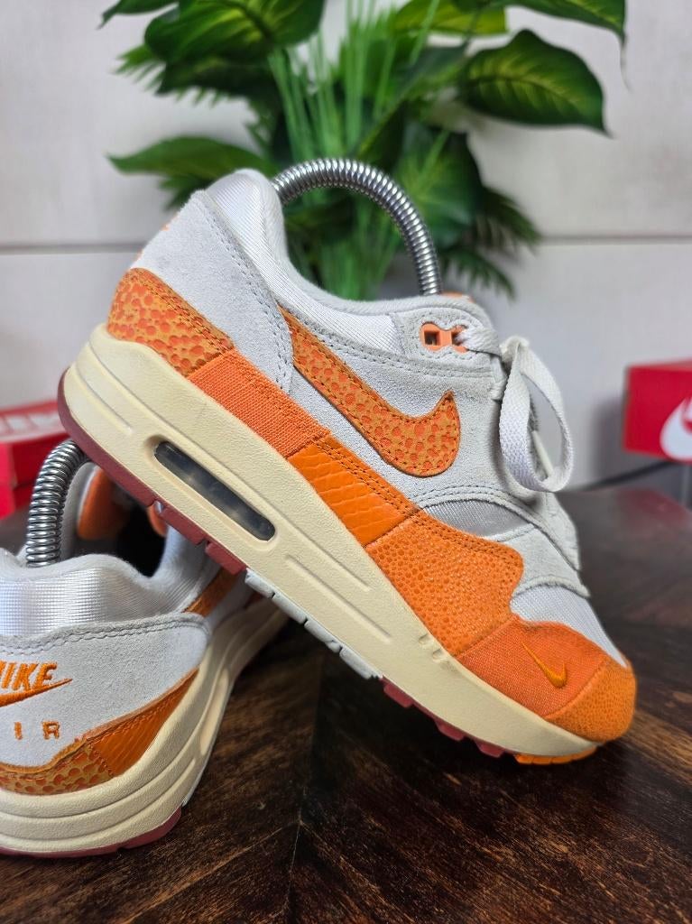 Nike Air Max 1 Magma Orange maat 37,5, Nike, Oranje, Ophalen of Verzenden, Nike