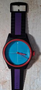 wandklok pop art memphis design klok, Ophalen of Verzenden, Zo goed als nieuw, Analoog, Wandklok