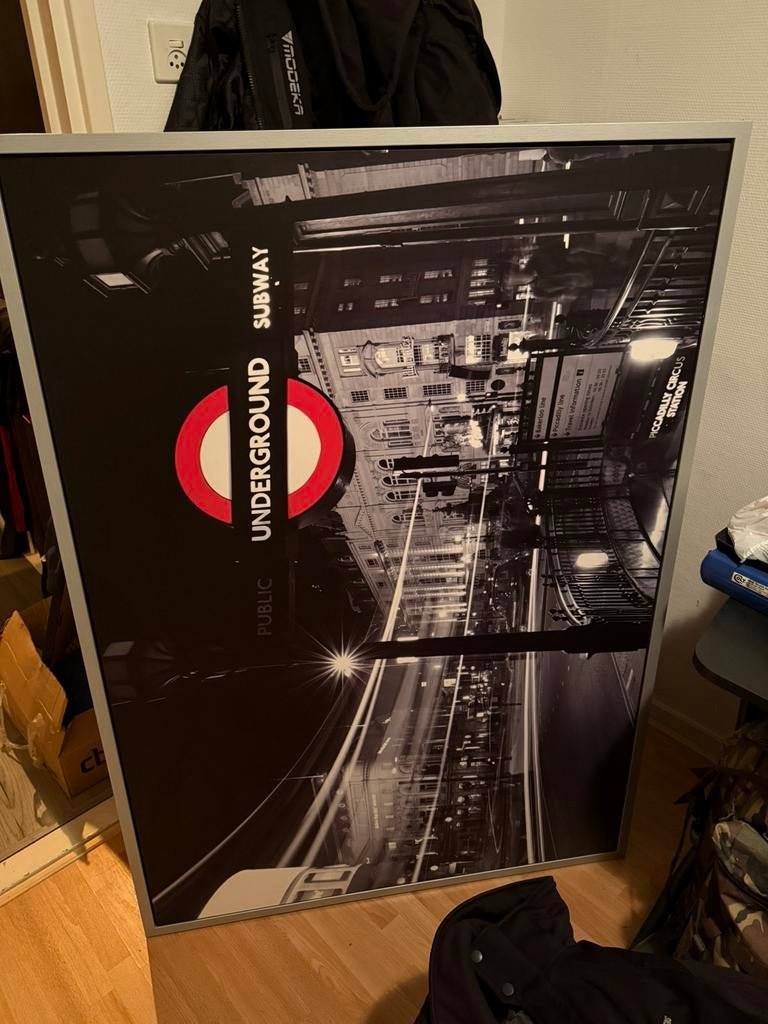 Underground schilderij, Huis en Inrichting, Woonaccessoires | Schilderijen, Tekeningen en Foto's, Ophalen, 125 cm of meer, Zo goed als nieuw