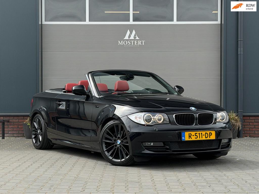 BMW 1-serie 120i/170pk High Executive|2010|Automaat|Stoelver, Auto's, Achterwielaandrijving, 680 kg, 4 cilinders, Cabriolet