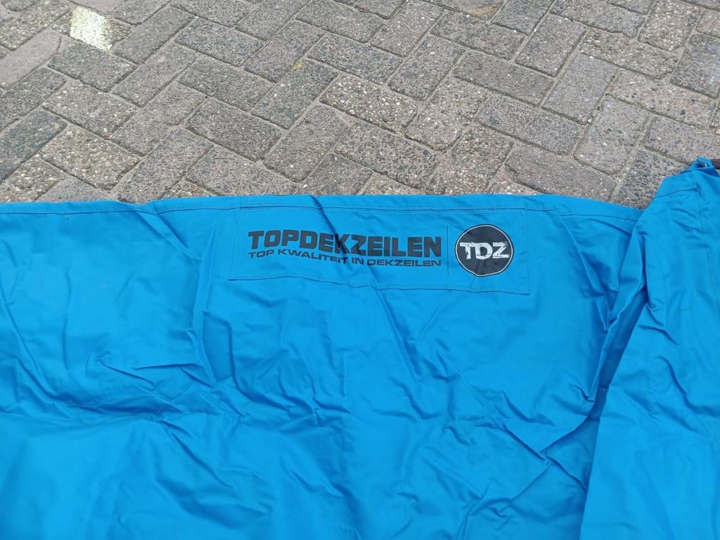 Polyvalk onderdelen: mast, dektent, valk. gaffel, zeilen, tu, Watersport en Boten, Zeilen en Zeiltoebehoren, Ophalen