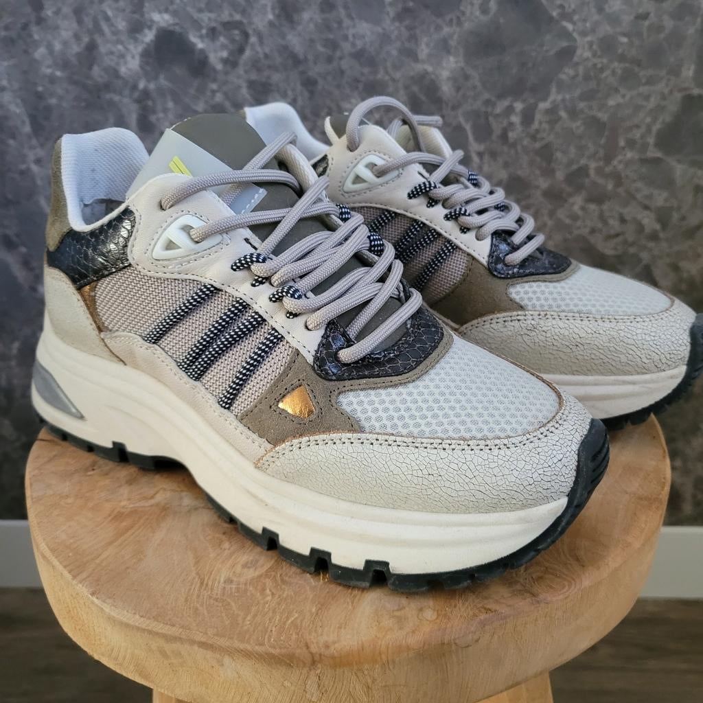 Via Vai beige sneakers LIZ DEA - Stijlvol en comfortabel, Via Vai, Beige, Ophalen of Verzenden, Sneakers of Gympen