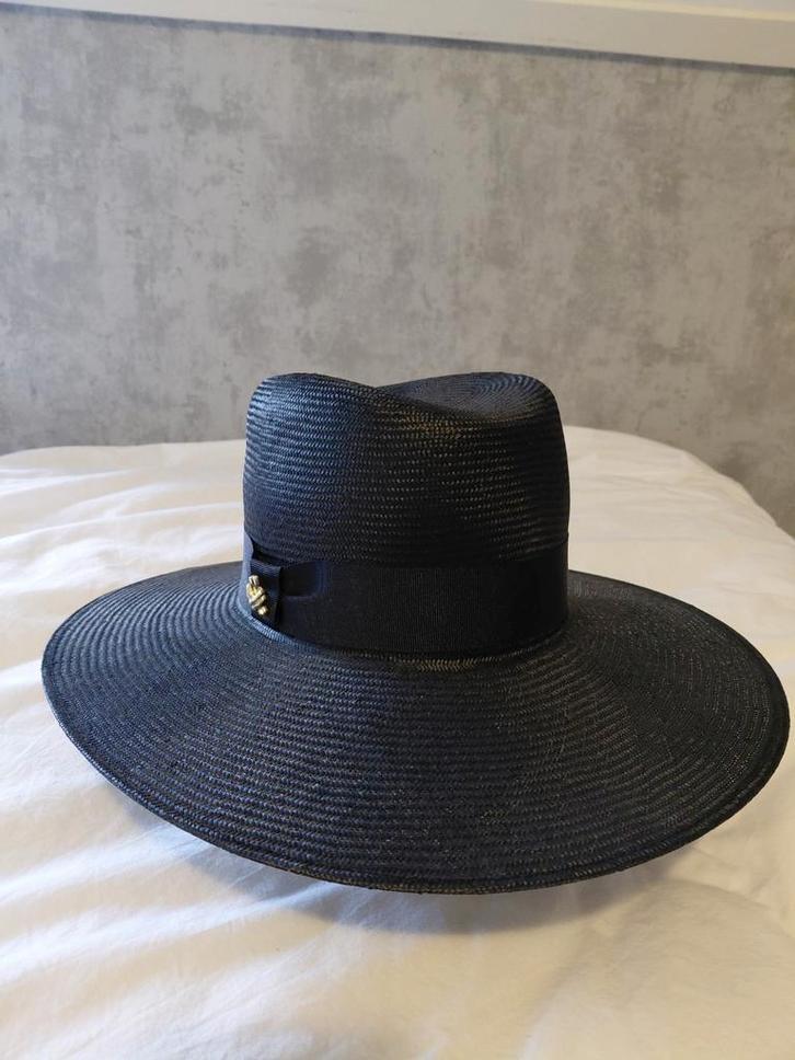 Zwarte zomerhoed dames, Kleding | Dames, Hoeden en Petten, Zo goed als nieuw, Hoed, 55 cm (S, 6⅞ inch) of minder, Ophalen