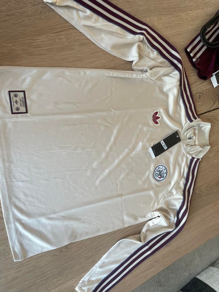 Ajax Trainingspak Kids Maat 152 - Nieuw met prijskaart, Kinderen en Baby's, Kinderkleding | Maat 152, Verzenden, Nieuw, Jongen of Meisje