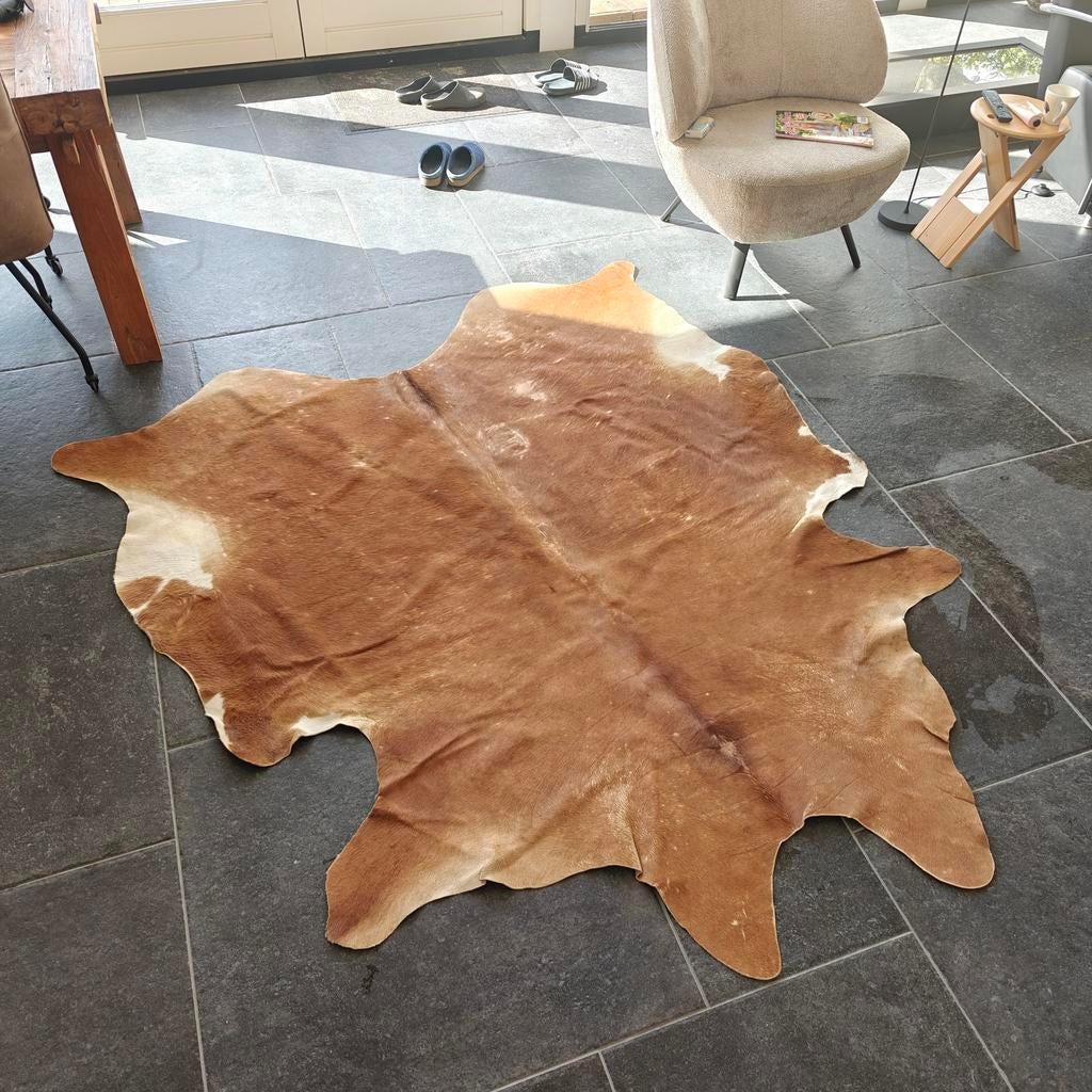 koeienhuid -  vloerkleed  - koeien kleed - Ikea kleed, Gebruikt, 100 tot 150 cm, Ophalen of Verzenden, Natuurlijk, Rustiek, Bohemian