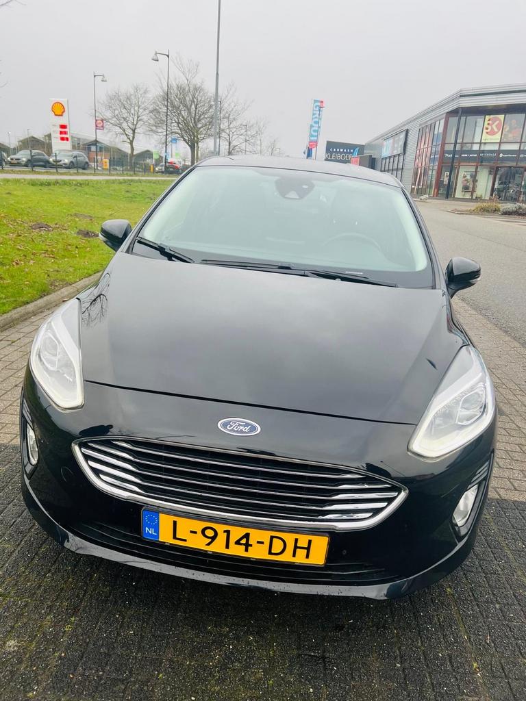 Ford Fiësta 1.0 Ecoboost 100pk 5dr 2021 Zwart, Auto's, Ford, Voorwielaandrijving, 580 kg, 1064 kg, Origineel Nederlands