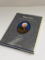 Boek Mooi Tooi de klederdracht van de Scheveningse vrouw, Ophalen of Verzenden, 19e eeuw, Zo goed als nieuw