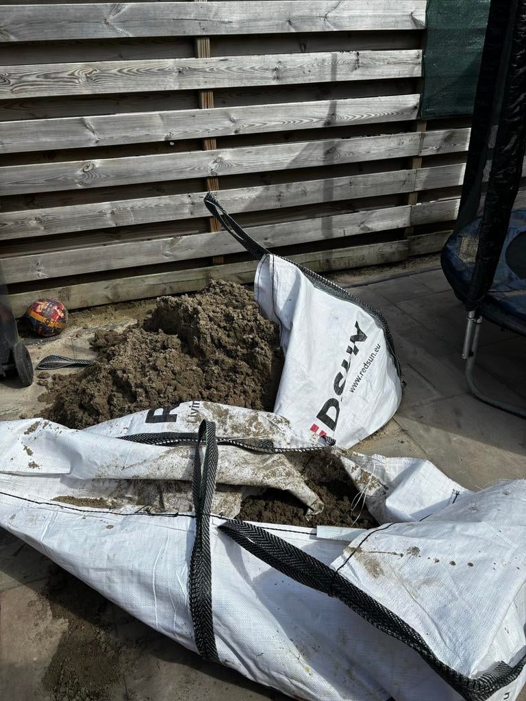 Zand in big bags, Tuin en Terras, Zand, Ophalen of Verzenden, Gebruikt, Ophoogzand