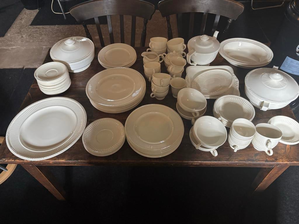 Groot Wedgwood servies, Ophalen, Gebruikt, Wedgwood, Porselein