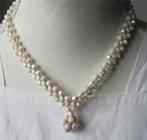 Vintage ketting, parelmoer kralen, fraaie slotje, jaren '50, Sieraden, Tassen en Uiterlijk, Kettingen, Ophalen of Verzenden, Overige materialen