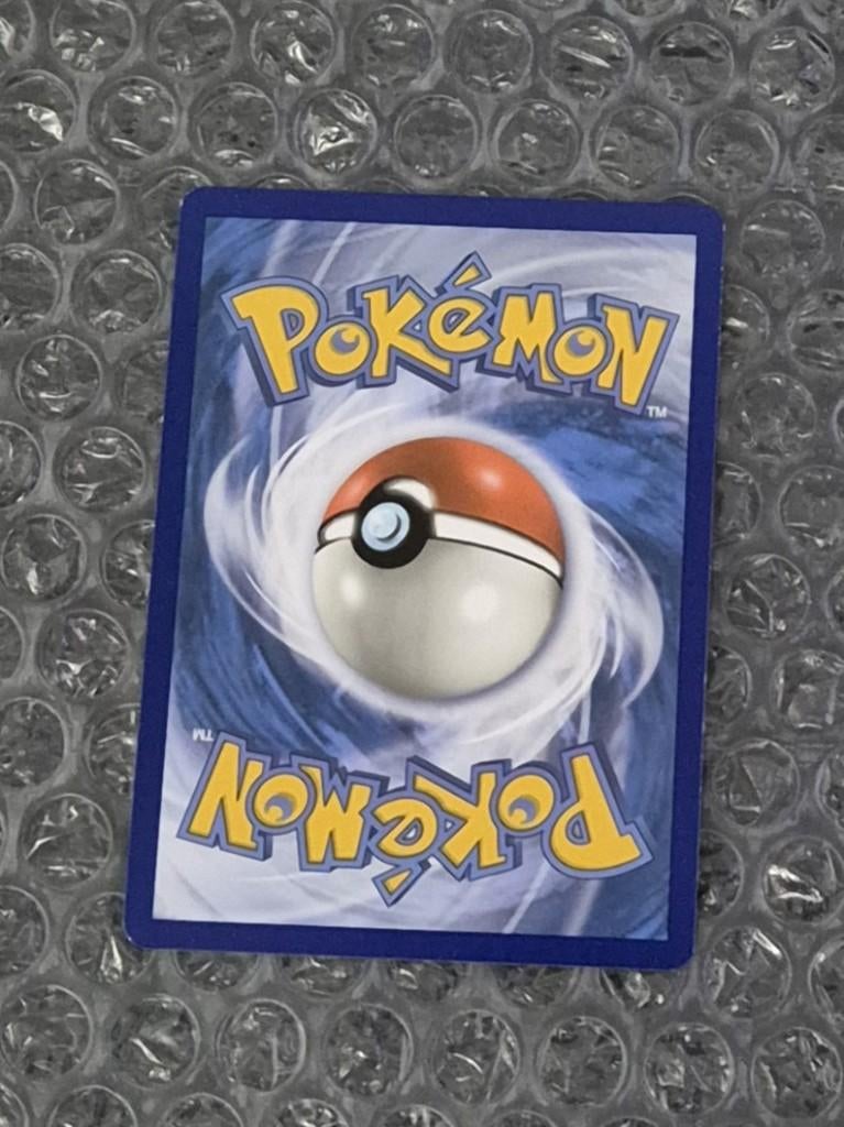 Reverse Sabrina's Suggestion 65/68 Hidden Fates Sun & Moon, Ophalen of Verzenden, Zo goed als nieuw, Losse kaart, Foil