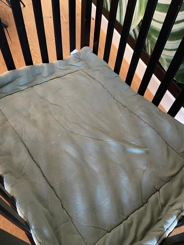 Box met matras en zo goed als nieuw boxkleed, Kinderen en Baby's, Boxen, Ophalen, Gebruikt, Rechthoekig, Boxkleed