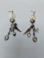 Fossil oorbellen met hartjes en bloem, Ophalen of Verzenden, Overige materialen