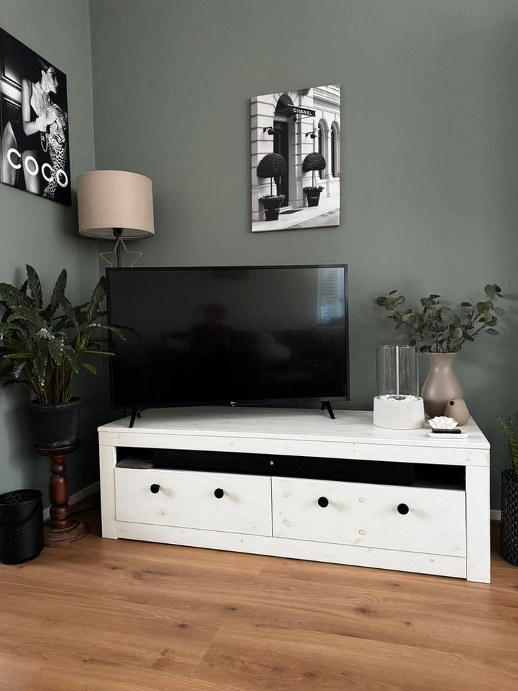 Witte tv kast Jan des Bouvrie, Huis en Inrichting, Kasten | Televisiemeubels, Zo goed als nieuw, Minder dan 100 cm, 100 tot 150 cm