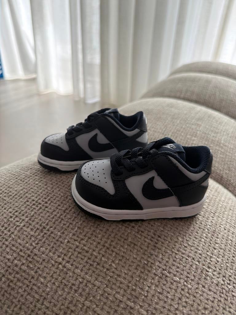 Nike Dunk Low Panda baby sneakers maat 21 nieuw ongedragen, Ophalen of Verzenden, Nieuw, Jongen of Meisje, Sportschoenen