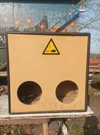 Gratis af te halen bas cabinet, Ophalen, Gebruikt, 100 watt of meer