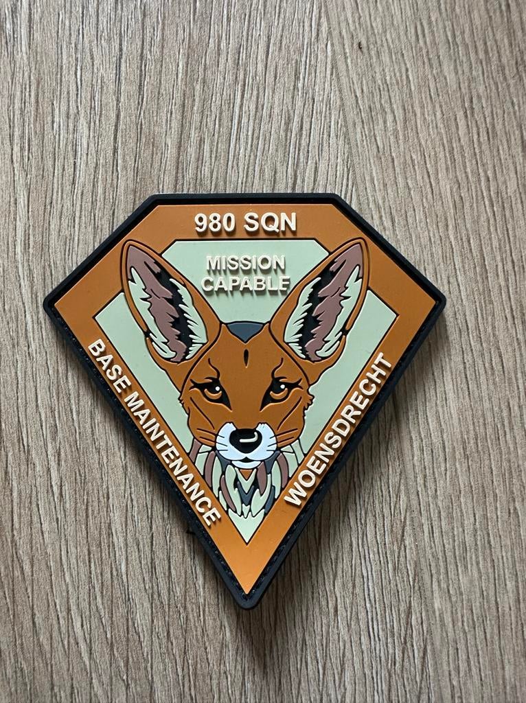 980sqn base maintenance badge vos, Verzamelen, Militaria | Algemeen, Ophalen of Verzenden, Landmacht, Embleem of Badge