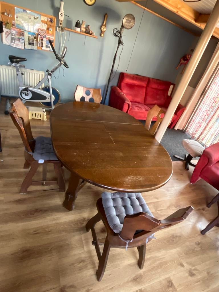 Eettafel met vier stoelen, Huis en Inrichting, Tafels | Eettafels, Ophalen, Gebruikt, 100 tot 150 cm, 50 tot 100 cm