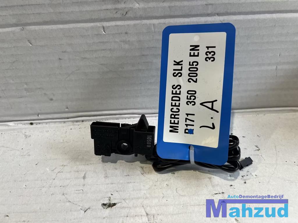 MERCEDES SLK R171 dak schakelaar links 2005-2011 1718202413, Gebruikt, Mercedes-Benz AG, Mercedes-Benz, Ophalen of Verzenden