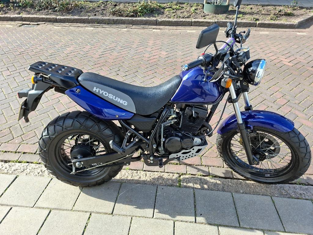 Hyosung karion 125 cc fatbike motor, Motoren, Ophalen, Zo goed als nieuw