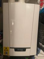 CV-ketel Remeha Tzerra M 28c Plus Solar uit 2018, Doe-het-zelf en Verbouw, Verwarming en Radiatoren, Ophalen, 30 tot 80 cm, Gebruikt