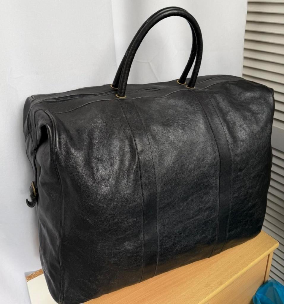Travel bag Bisonte, 40 tot 60 cm, 20 tot 30 cm, Zwart, Ophalen of Verzenden