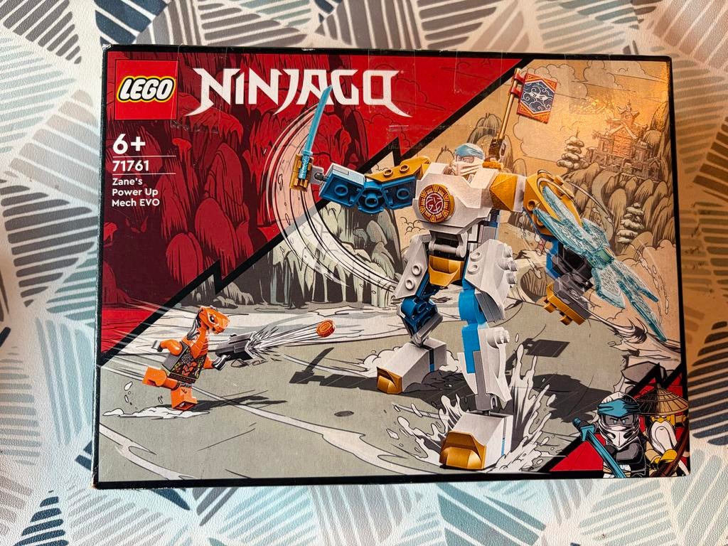 LEGO Ninjago Zane's Power Up Mech EVO 71761, Kinderen en Baby's, Speelgoed | Duplo en Lego, Lego, Ophalen of Verzenden, Zo goed als nieuw