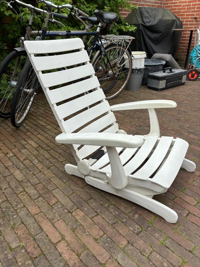Luxe tuinstoel, Ophalen, Zo goed als nieuw, Kunststof