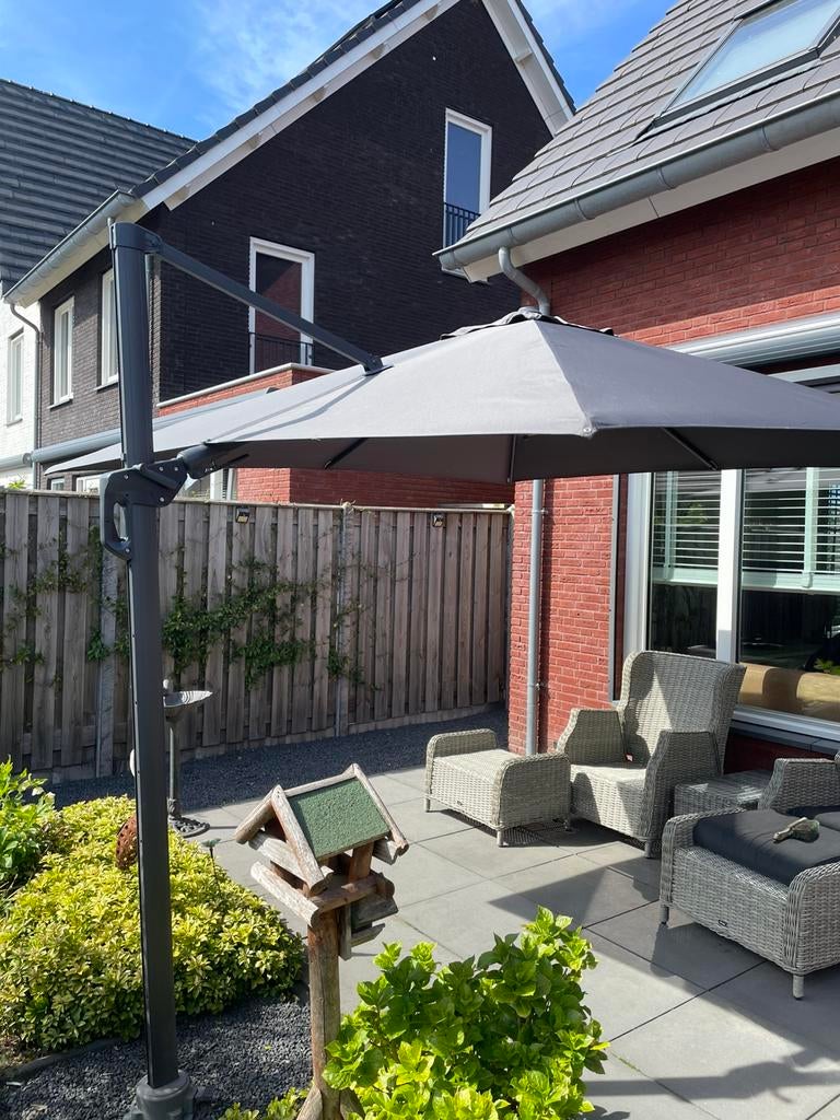 Zweef parasol, Tuin en Terras, Parasols, Ophalen, Zo goed als nieuw, Zweefparasol
