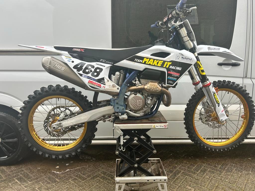 Husqvarna FC250 2025 25 uur, Particulier, 1 cilinder, Crossmotor