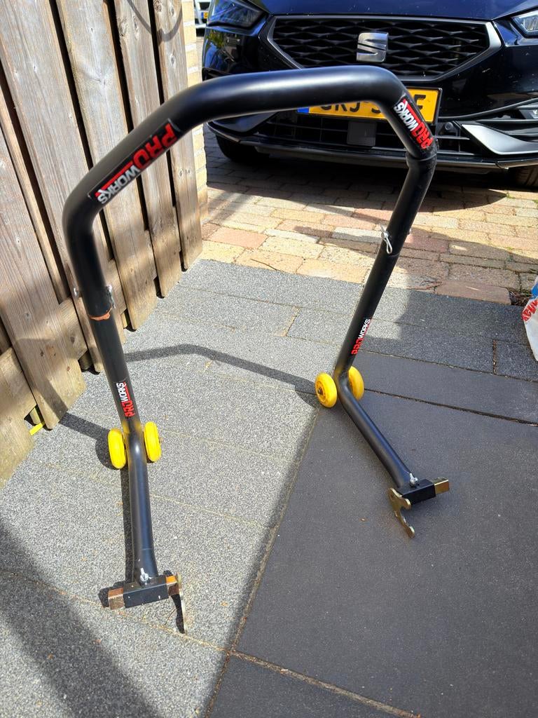 Paddockstand motor - Gebruikt maar functioneel, Motoren, Accessoires | Onderhoudsmiddelen, Ophalen of Verzenden