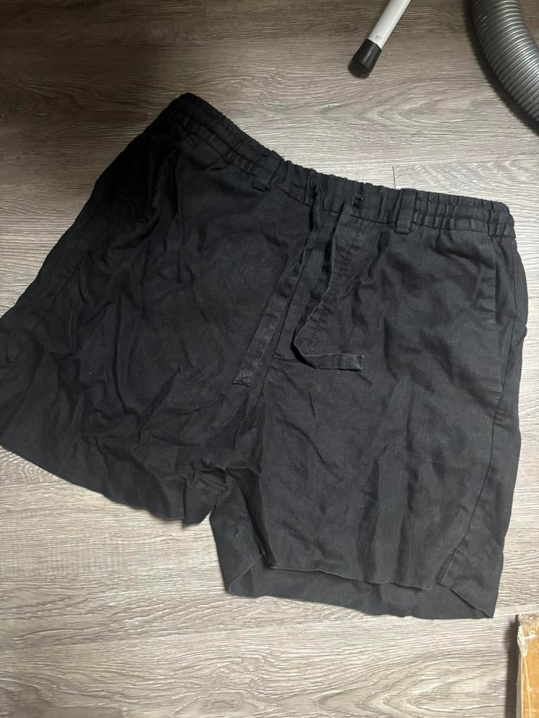 Zara korte broek 100 % linnen, Ophalen of Verzenden, Zo goed als nieuw, Zwart