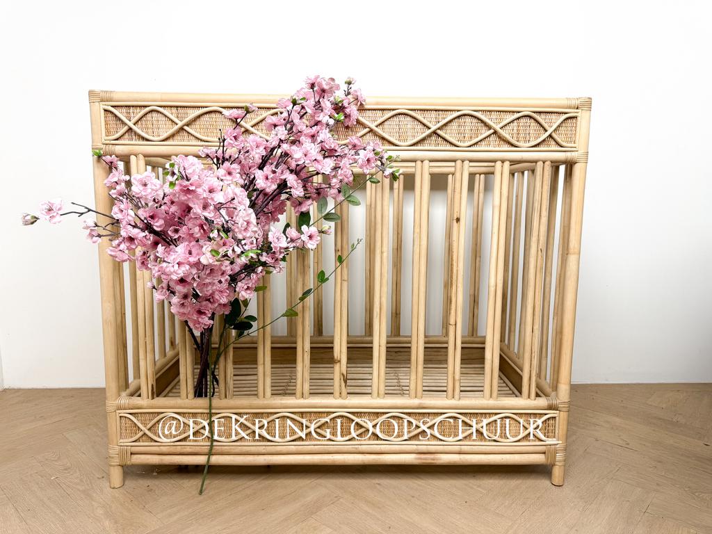 Rotan bamboe ledikant babybedje, Ophalen, Zo goed als nieuw