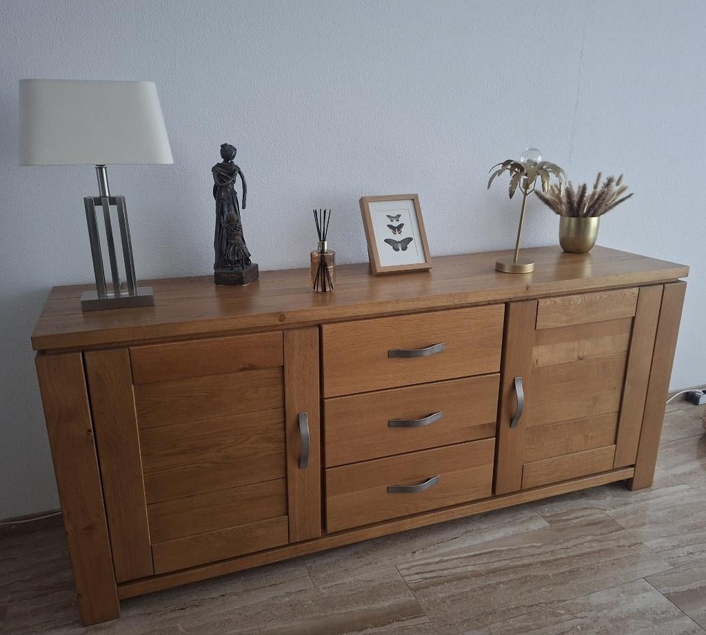 Complete set meubelen licht eiken van kleur in goede staat!, Ophalen