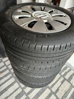VW UP Banden Continental en Velgen - 175/65 R14, Auto-onderdelen, Banden en Velgen, Ophalen, 14 inch, Gebruikt, 175 mm