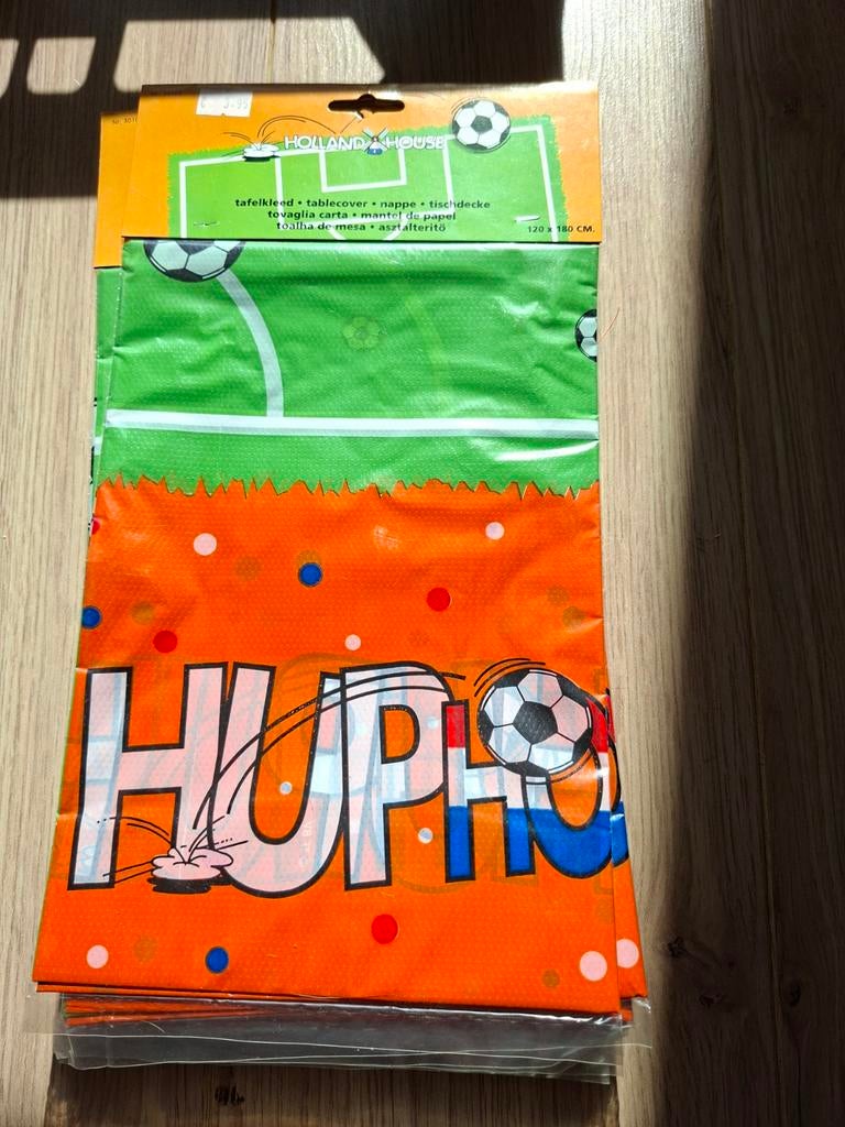 9x nieuwe Hup Holland  voetbal tafelkleden en nog veel meer, Ophalen of Verzenden, Nieuw, Versiering, Oranje of Koningsdag