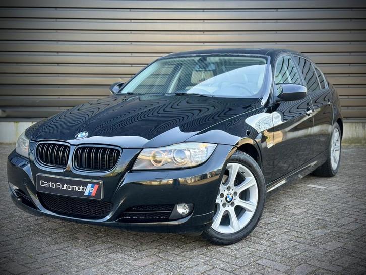 BMW 3 Serie 318i LuxuryLine DAK|NAVI|LEER|XENON|STOELVERW, Auto's, BMW, Bedrijf, Te koop, 3-Serie, ABS, Airbags, Airconditioning