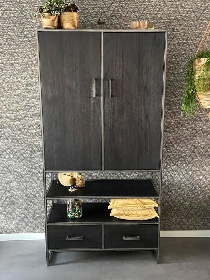 Stijlvolle Kast Woonkamer - 200x100x42cm - 2 Deuren, 2 Lades, Huis en Inrichting, Kasten | Overige, Zo goed als nieuw, Ophalen