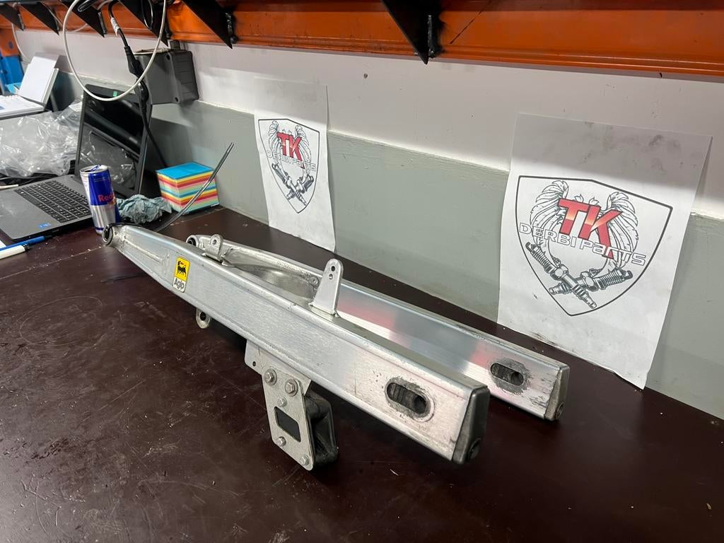 Derbi drd pro link achterbrug incl spanners, Frame, Gebruikt, Ophalen of Verzenden, Nvt