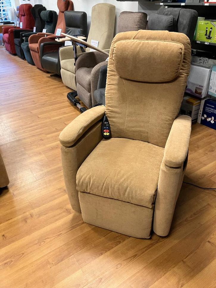 Sta op stoel Relaxfauteuil Fitform Vario 570 3 motoren, Huis en Inrichting, Fauteuils, Zo goed als nieuw, Stof, 50 tot 75 cm, Minder dan 75 cm