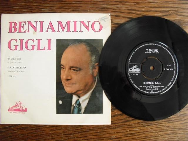 - Beniamino Gigli - O Sole Mio - vinyl single, Gebruikt, Klassiek, 7 inch, Single