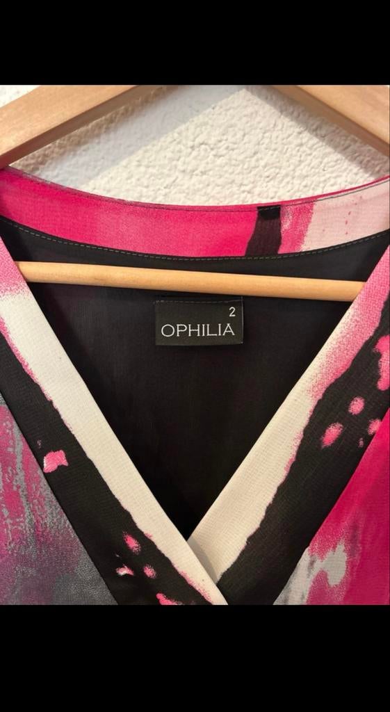 Jurk Ophilia maat 2 (48/50) - Roze/Zwart/Wit, Kleding | Dames, Jurken, Verzenden, Maat 46/48 (XL) of groter, Knielengte, Roze