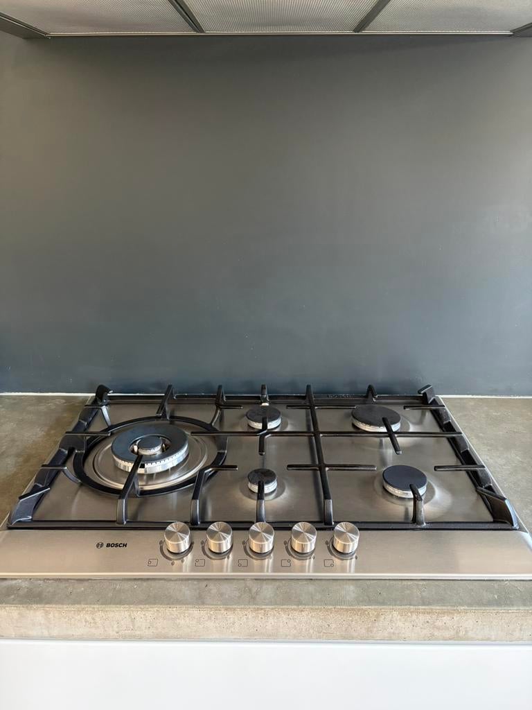 Bosch 5-pits gasfornuis, Witgoed en Apparatuur, Kookplaten, Ophalen, Gebruikt, Inbouw, Gas