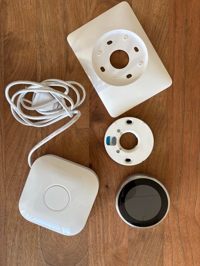 Nest v3 slimme thermostaat, Doe-het-zelf en Verbouw, Thermostaten, Ophalen of Verzenden, Slimme thermostaat, Gebruikt