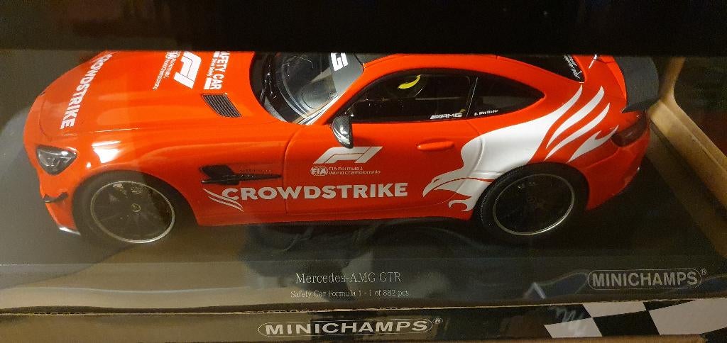 Minichamps 1/18 Mercedes Benz AMG GT-R safety car F1 2021, Ophalen of Verzenden, Zo goed als nieuw, Auto, MiniChamps