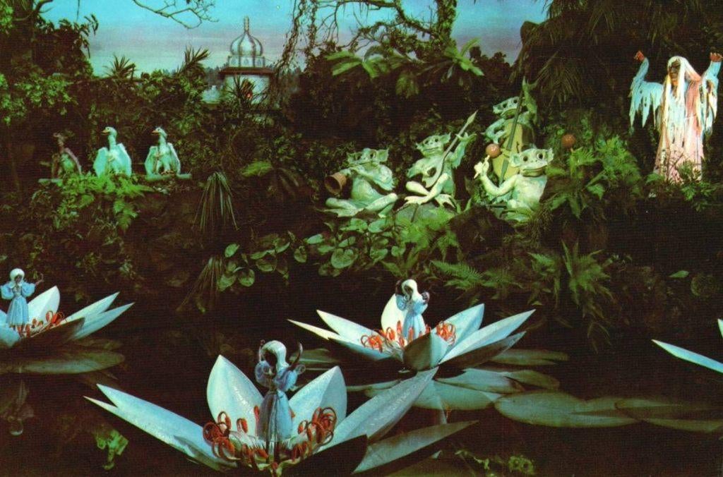 De Efteling. Indische Waterlelies /Interieur., Verzenden, Zo goed als nieuw, Overige typen