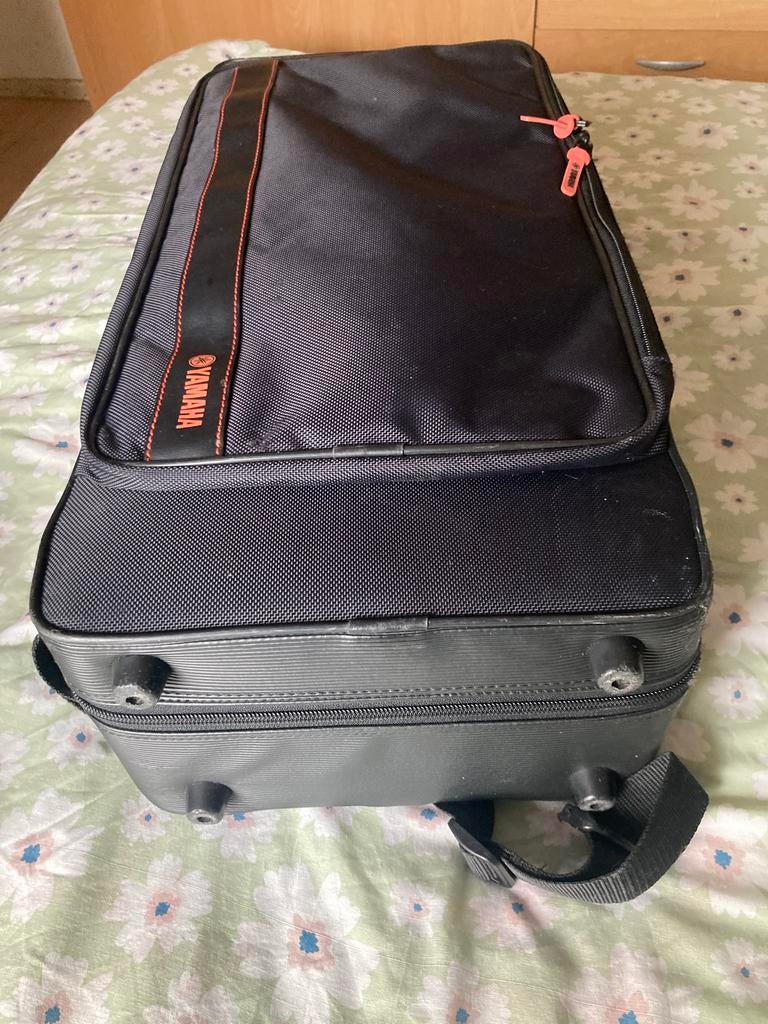 Yamaha altsaxofoon koffer, Muziek en Instrumenten, Blaasinstrumenten | Saxofoons, Ophalen of Verzenden, Zo goed als nieuw, Overige typen