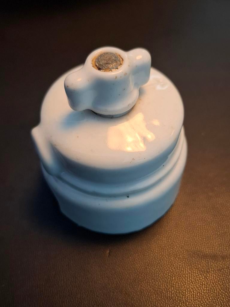 Antieke porseleinen schakelaar, Ophalen of Verzenden